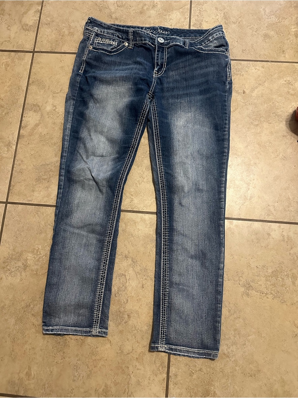 Dark Wash Women's Straight-Leg Jeans - Unbranded